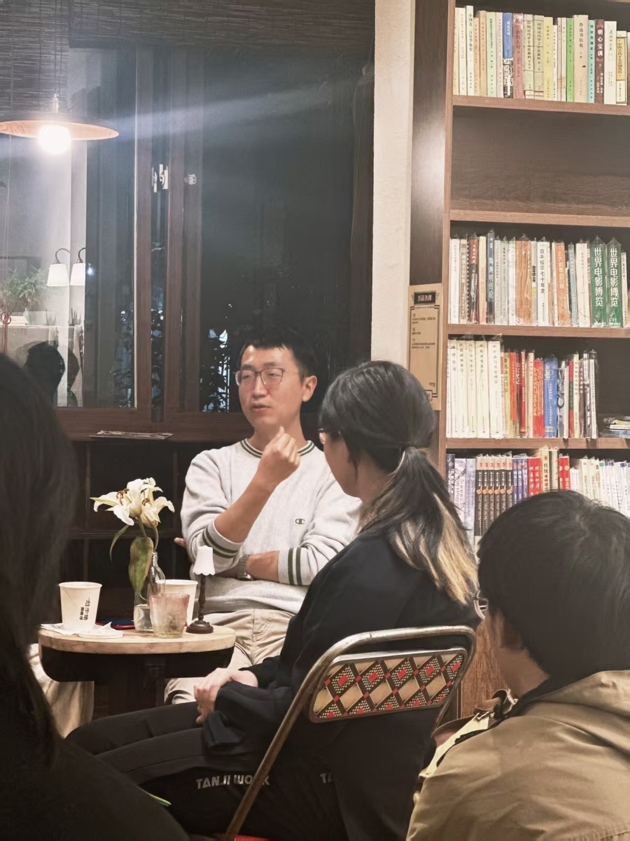 寻麓书馆如何自我构建人文对谈现场